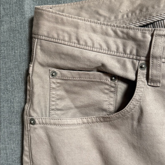 UNTUCKit Taupe Men’s 38x32 Casual 5 pocket Cotton Pants - Picture 3 of 7